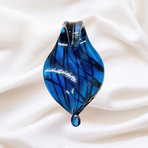 NEW Lampwork Turquoise Blue Copper and Gold Glass Pendant - Picture 3 of 6